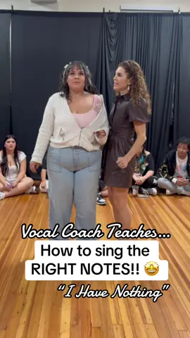 This is such a hard song and she nailed it! #singing #fyp #vocalcoach #singinglessons #voicecrack 
