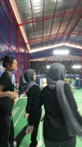 🕴🏻🕴🏻🕴🏻