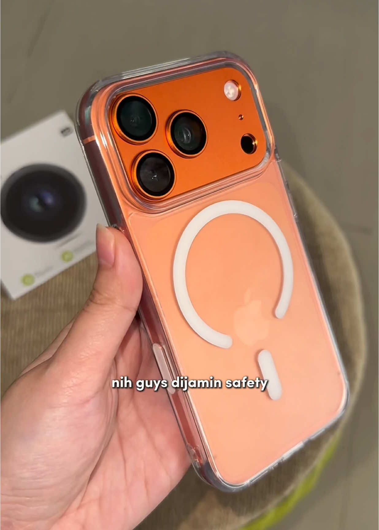 Lebih baik mengntisipasi kejadian2 yg tidak diinginkan ygy👀🧡 #iphone17pro #lensprotector #wsken #cameraprotector 