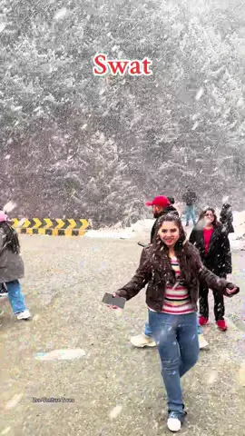 For booking 0300-2200084 #zeeventuretours #swat #unfrezzmyaccount #viralvideo 