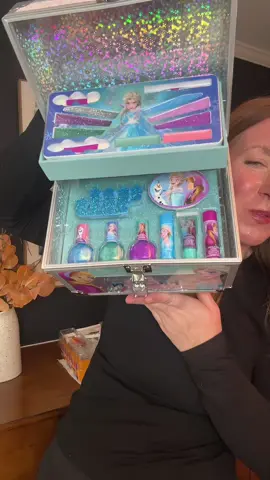 come on this is too cute #tiktokshopcreatorpicks #giftguide #momoflittles #tiktokshopcybermonday #tiktokshopblackfriday 