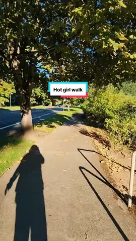 I'm loving romanticizing my walks #hotgirlwalk #walk #positivevibesonly #weightlossmotivation #CapCut 