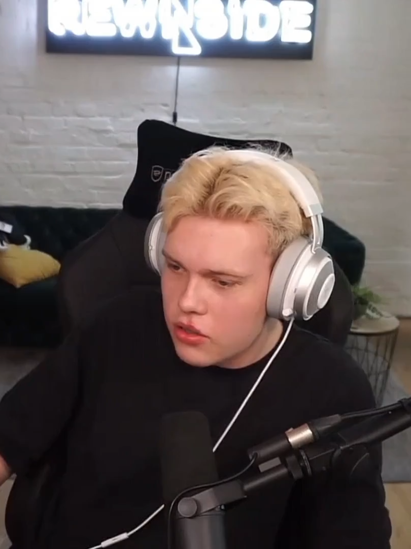 #nooreax It's been to long since I've edited him bro // @nooreax // Presets: Me, inadusaep // Cc: Raynnology // #fyp #viral #nooreax #edit #twitchdeutschland #twitch #nooreaxedit #rax #noty