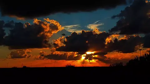 طب ليه يا لقى 💔. #غيوم #اكسبلور #fyp #foryou 