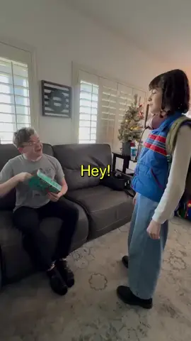 eu acho que ela viu muito um homem roxo#fyp #viral #fnafmovie #nãoflopapfvr🥺 