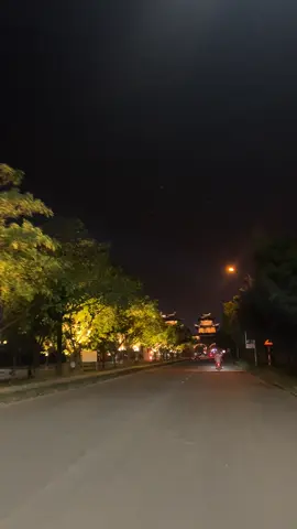 Ninh Bình đẹp nhất về đêm 🤭, nhớ hồi hai con Voi còn tấp nập ghê #ninhbinh 