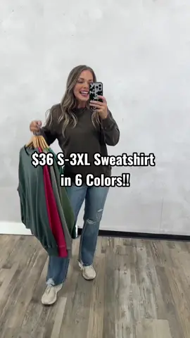 The crewneck sweatshirt that does it all! All day comfort, stylish vintage wash, 6 color options, plus a stretchy side panel! #crewneck #crewnecksweatshirt #sweatshirt #falloutfits #tiktokshopcreatorpicks 