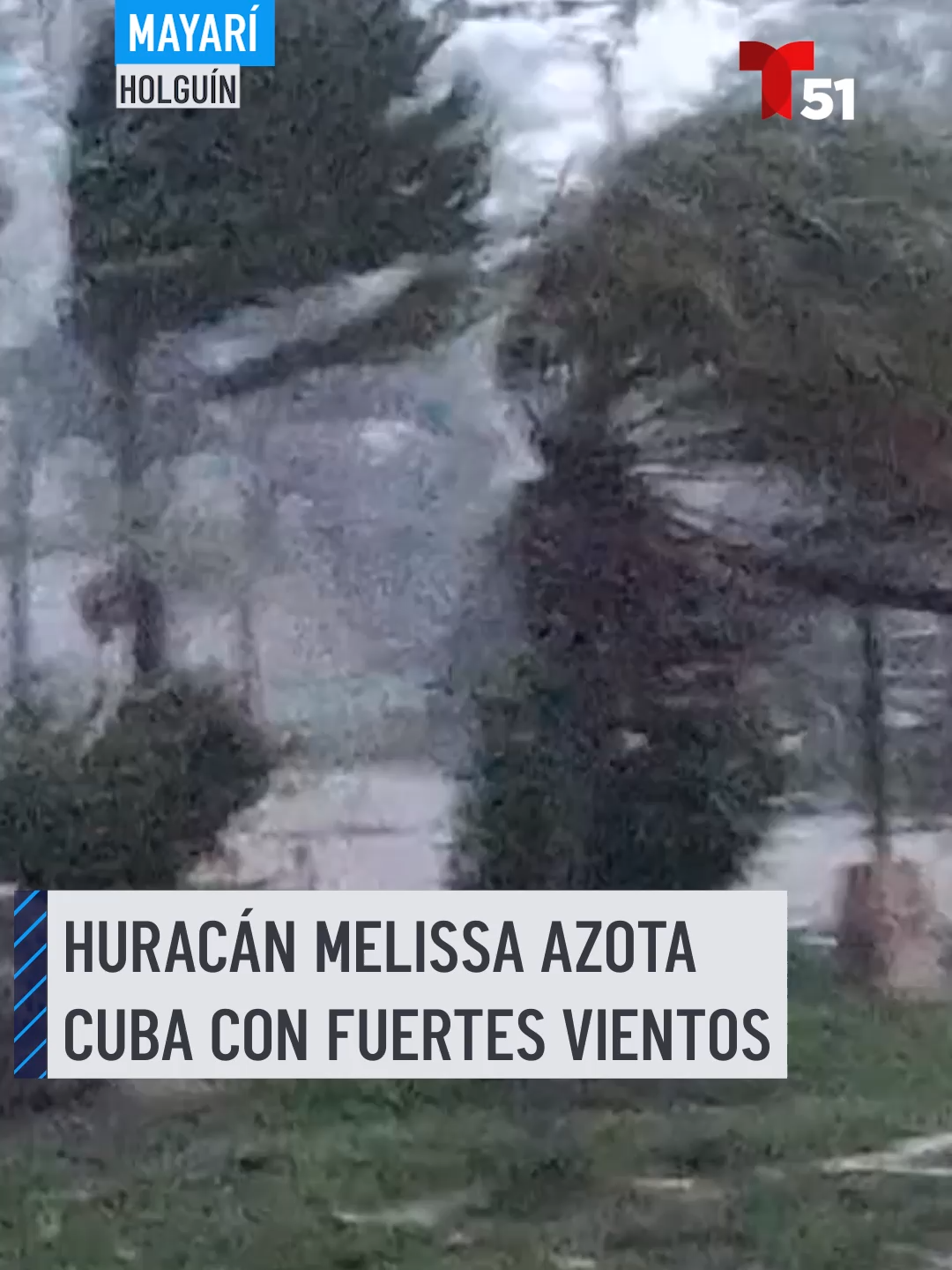 Un video captó los fuertes vientos que azotaron la ciudad de Mayarí, en la provincia de Holguín, tras el paso del huracán Melissa, de categoría 4, que impactó Cuba con gran intensidad y dejó severos daños en el oriente del país. #huracanmelissa #Cuba #Mayarí #Holguín #Melissa