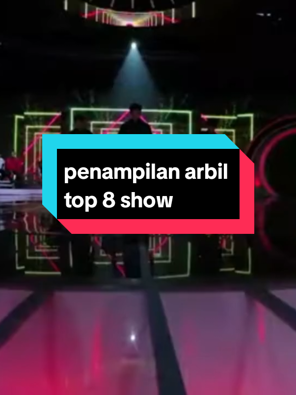 penampilan menarik arbil malam' ini memakai perangkat alat payung hitam cocok deh good job sih malam ini semagat buat result nya besok ya arbill  dan buat peserta yang lain semagat juga yah@da7_arbilfahrizan0¹ @DA7.Valen @da7_robi @mutiaa1333 #fypシ #lewatberanda #indosiarbawadangdutberkelasberkualitas #daacademi7indosiar #academyindosiar5 