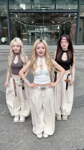 Team k có balo điểm danh (dc: @Thư Thor ᐢ. .ᐢ ) #sandy4198 #viral #xuhuong #danceriktokviral @KILL SYSTEM 