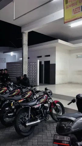 Bibir merah💋#2stroke #rxking135cc #rxkingindonesia #rajajalanan 