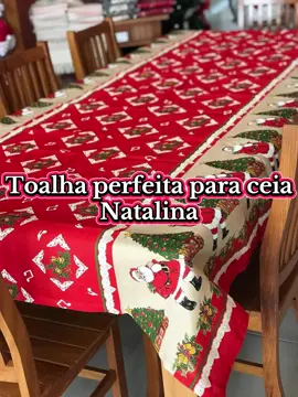 Toalha de mesa natalina, link nos comentários  #natal#decoracaonatalina#fimdeano