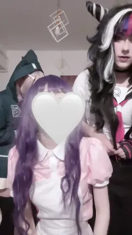 I do not know what I was saying @Ryosa • n1Cyn&AnjoNala fan @eli #mikantsumukicosplay #chiakinanamicosplay #ibukimiodacosplay #danganronpa #cosplay @lockislockedd 