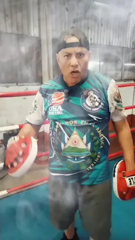 “En el ring no hay excusas, solo resultados.” En Coronel Boxing Club entrenamos cuerpo y mente para superar los límites. Vive la energía, siente la disciplina y transforma tu fuerza en poder. 🥊 Clases para todos los niveles — principiantes, intermedios y avanzados. 📍 Entrena con los mejores. 💪 ¡Haz del boxeo tu estilo de vida! #CoronelBoxingClub #Boxeo #EntrenaDuro #Motivación #BoxingLife    🇸🇻