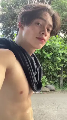 #princegoldackerman #tiktokboy #bigboy #boy #muscle #sixpack #gymrat #gym #fyp 