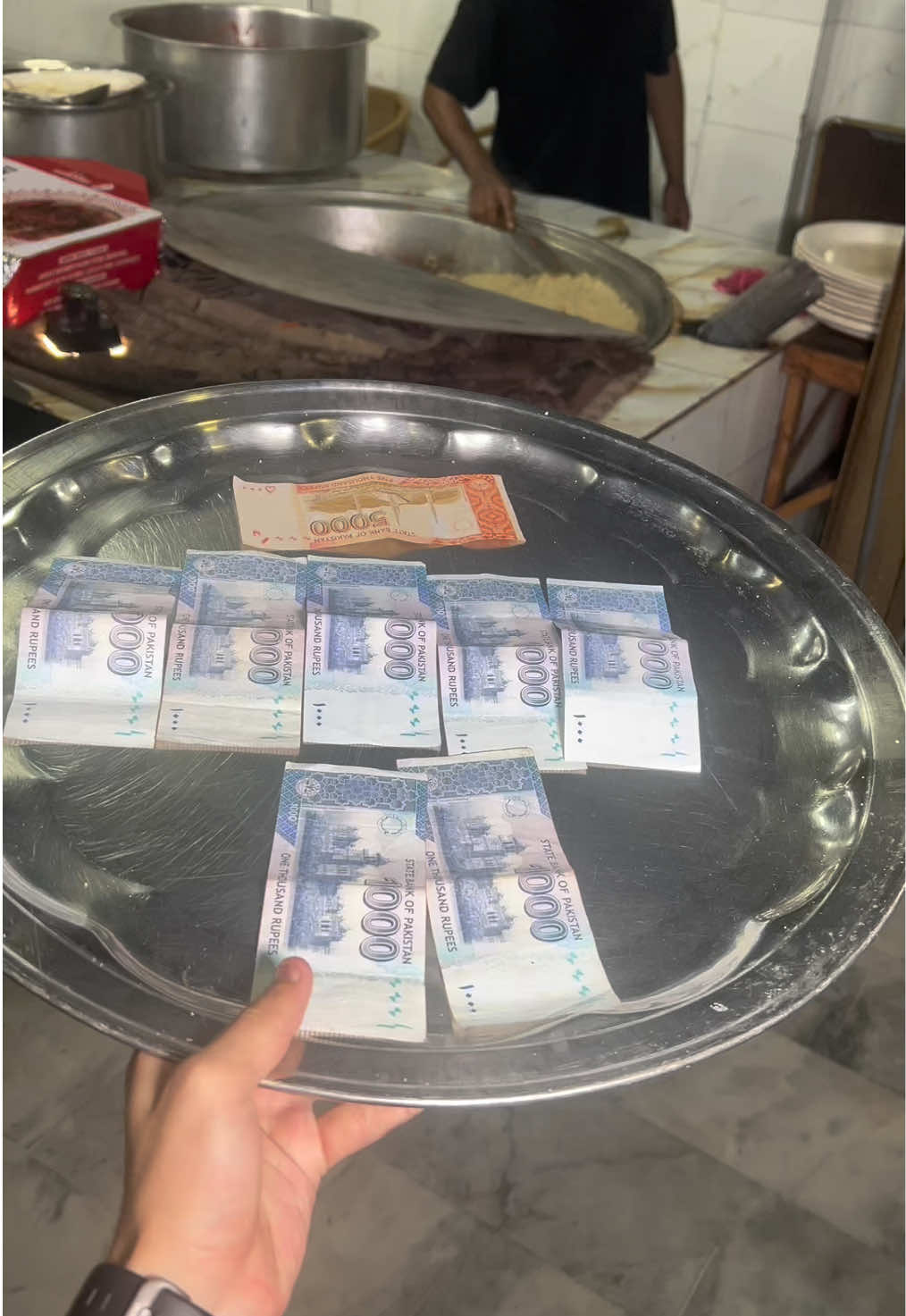 Shinwari jungara Calcium 😊😍 🖤❤️ #shinwarijongara #foryou #foryoupage #lahamdampukht #foodexploration 