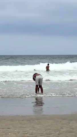 Missing the beach😭🥹