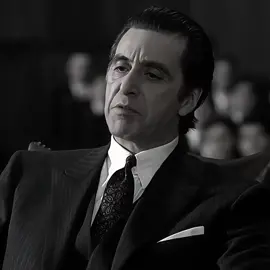 يصفالي الوكت  . . . . . . . . . . .#مايكل_كورليوني #fyp #foryou #explor #اغاني 