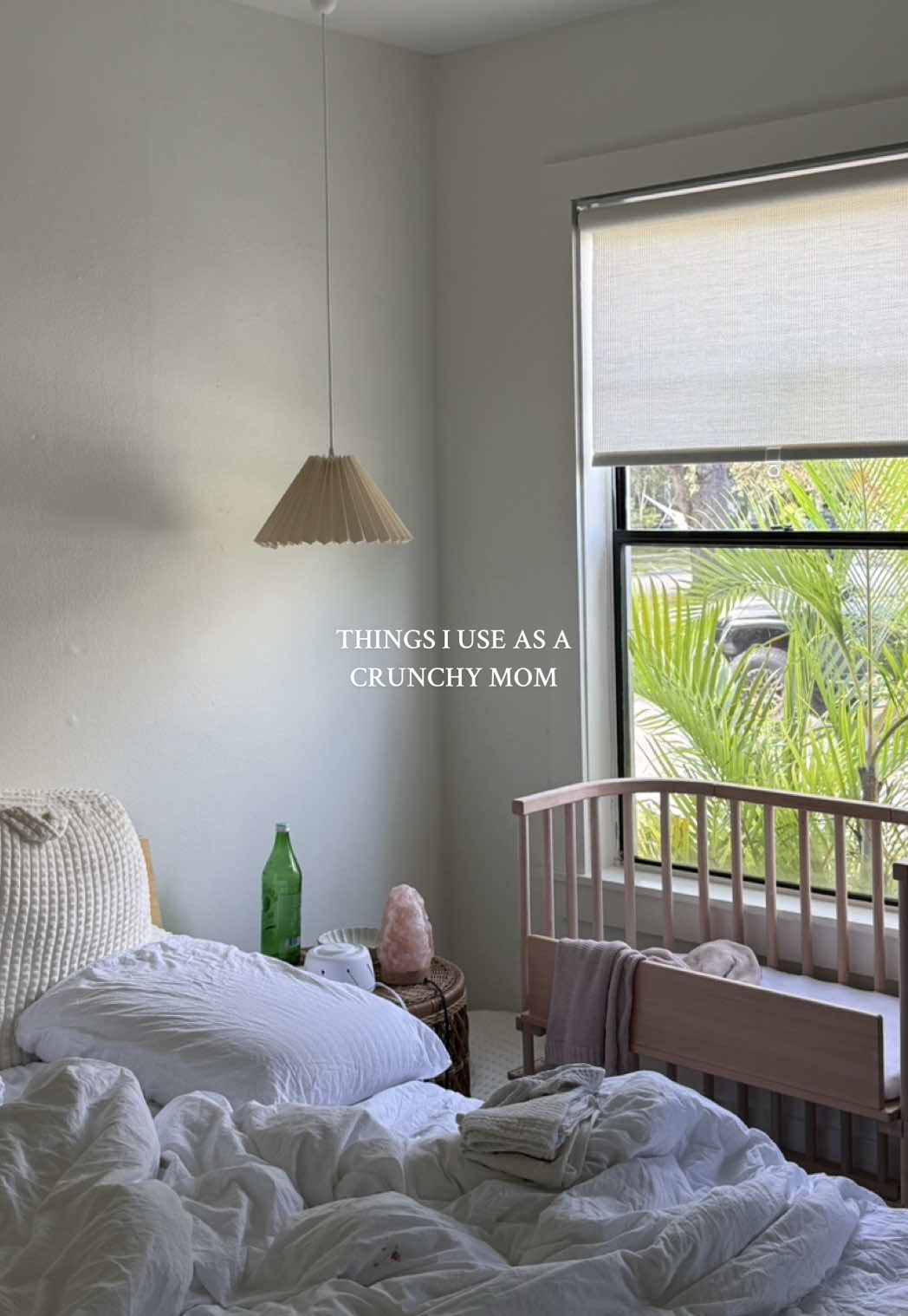 You need to try the olive oil 🤭 #ftm #newborn #MomsofTikTok #crunchymom #holisticmom 