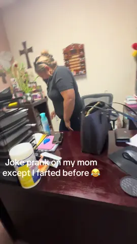 My farts smell like roses 🙄 #paratiiiiiiiiiiiiiiiiiiiiiiiiiiiiiii 