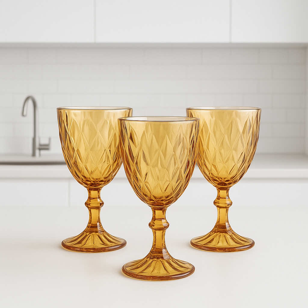 Jogo de Taças 330ml De Vidro Diamond Taça de Vinho Água Drinks Com 6 Und Ambar Dourada ✨ #explore #explorepage #shoppe #shoppecasanova #taças 