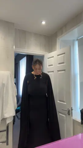 Get dressed w me for my bestfriends wedding @Bav 🥹🤍