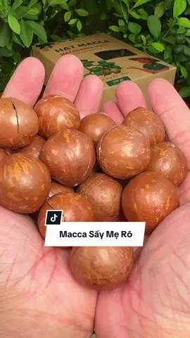 Macca sấy nhà Mẹ Rô lúc nào cũng ngon và chất lượng #maccasay #maccasaynguyenvi #macca #thucphamsachmero #khatrainghiem 
