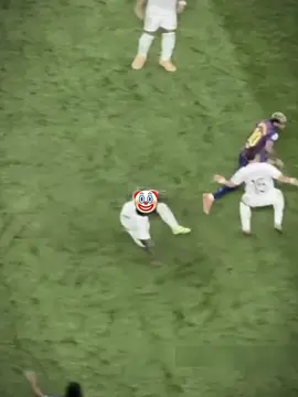 Sit down vinicus and be humble respect ur owner #lamineyamal #viniciusjunior #ElClasico #footballtiktok #fyp 