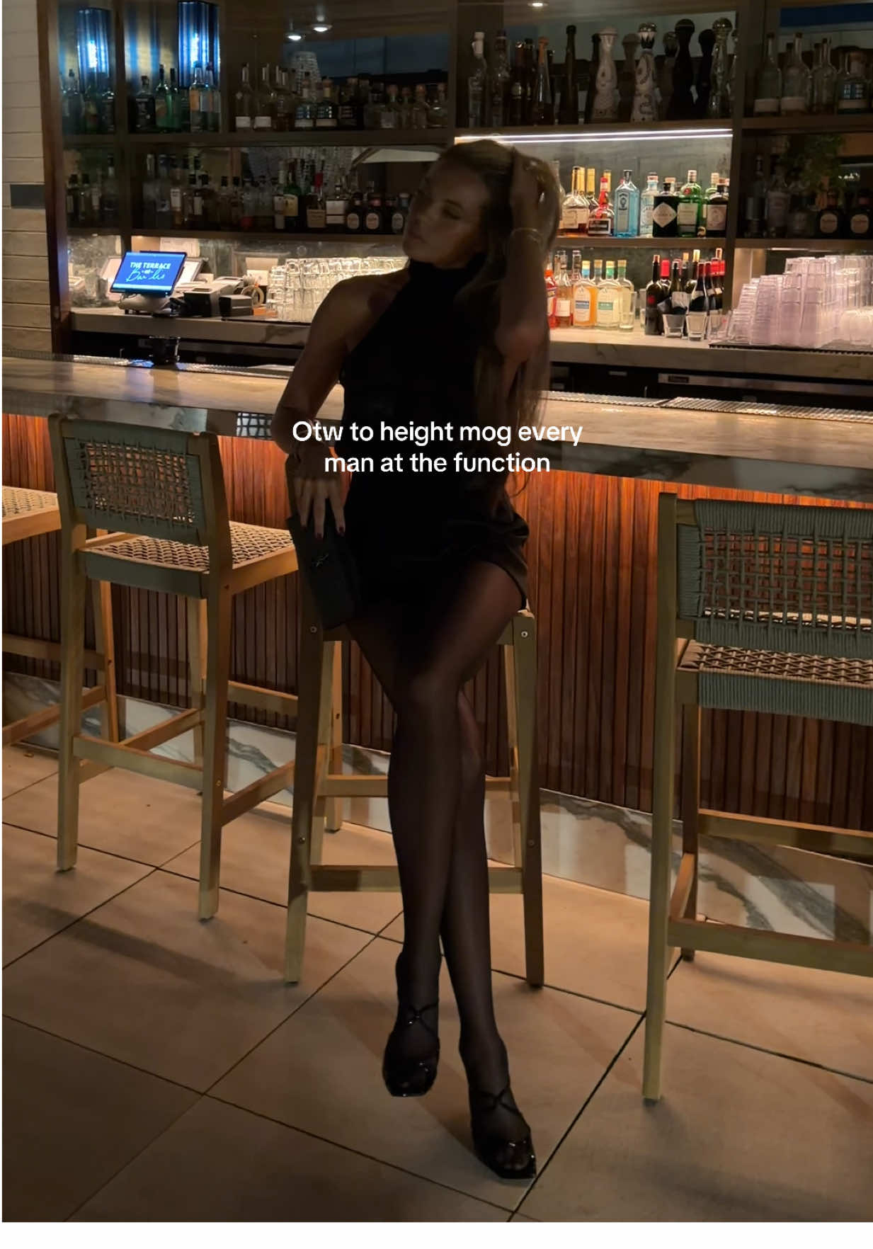 On my way to expose all the “I’m 6’ guys” 😘😘 you’re welcome 