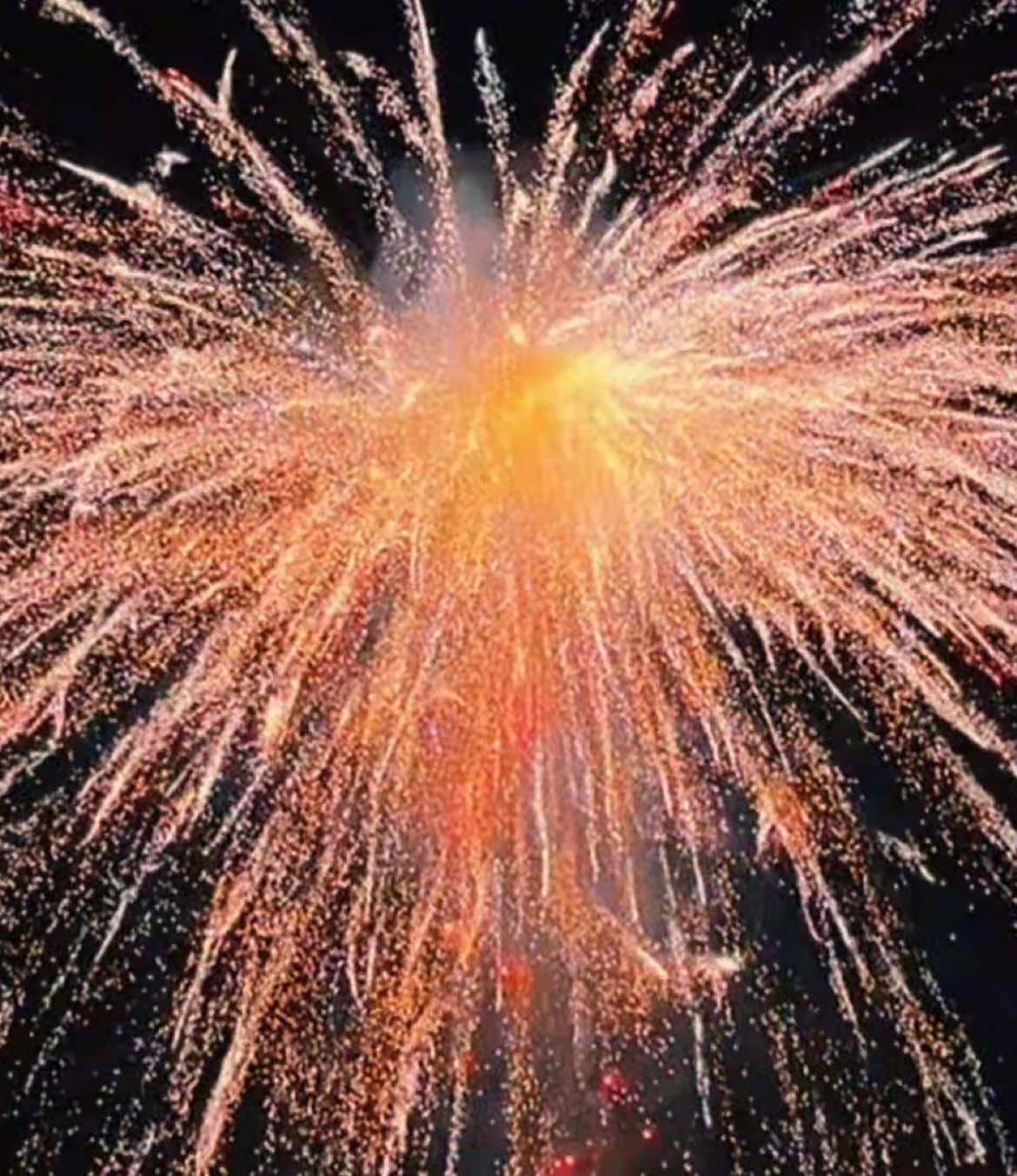 ဒီညတော့ သူဌေးမီး အလှဆုံးပဲ🎇✨@NĠE #တောင်ကြီးတန်ဆောင်တိုင်ပွဲတော် #fyp 