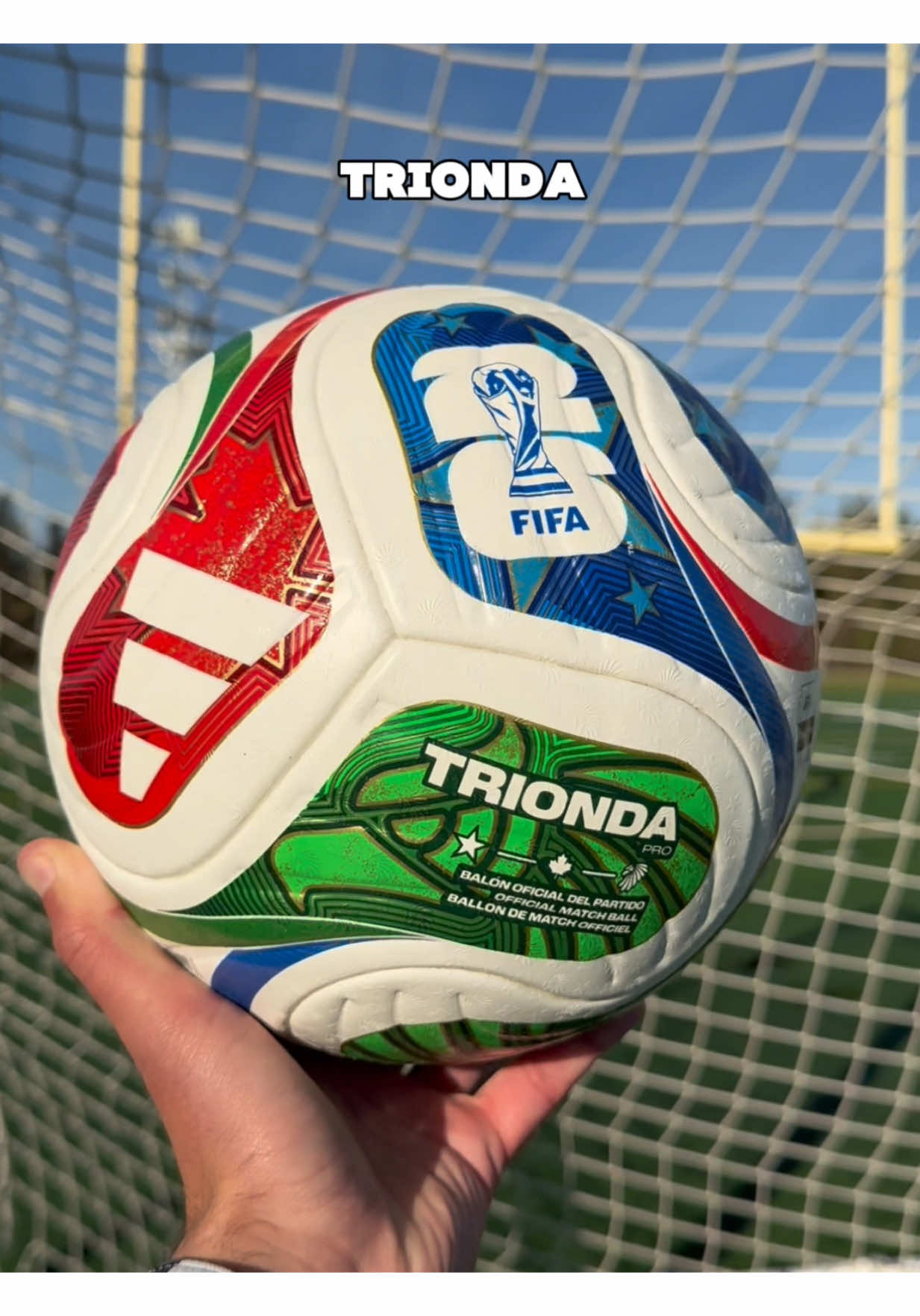 🚨Trionda vs Jabulani 🤔 #Soccer #football #worldcup #soccerball #adidas 