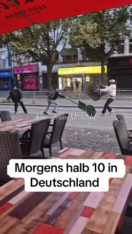 Jetzt werden die Mir schon mit Straßenschildern rum und mir vor ich hätte falsch geparkt . #deutschland #parken 