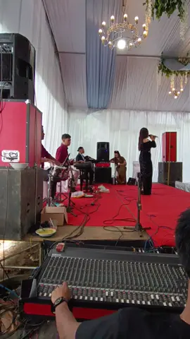 jos jis mbak😆 #soundjenangantrenggalek #soundsystemjawatimur #masukberandafyp #trenggalek24jam #zxycba 