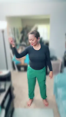 Midnight sun entry! Pre-shift anxiety workout! #allgoodvibeshere #followtofollow 