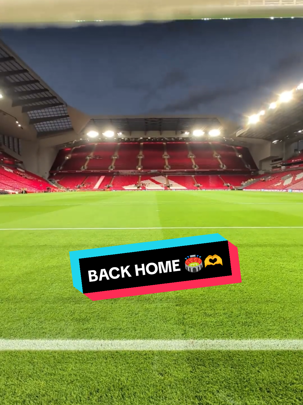 Matchday at Anfield 🏟️🫶