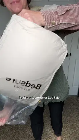 Bedsure Comforter #bedsure #tiktokshopblackfriday #tiktokshopcybermonday #giftsforher 