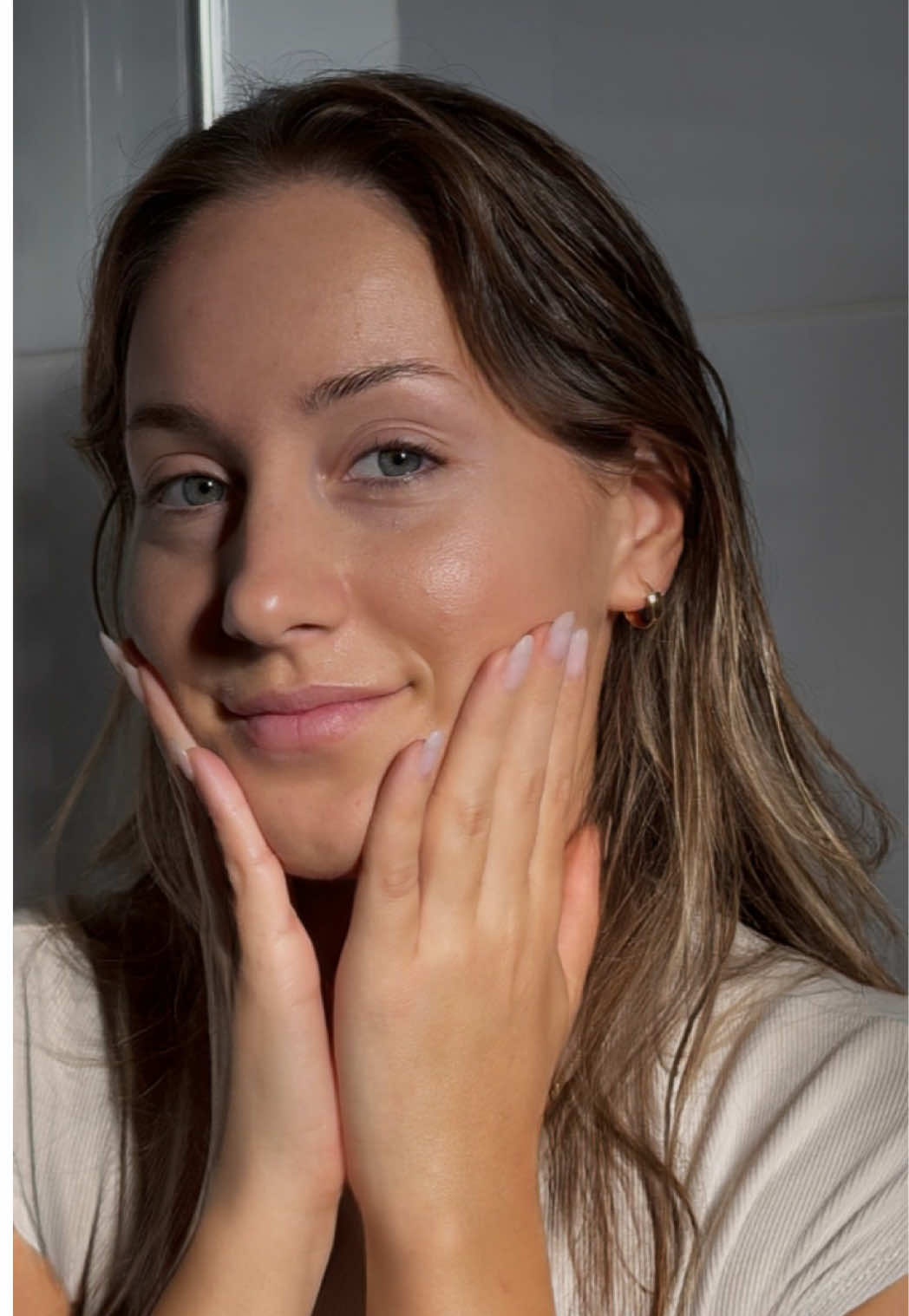 Presrećna sam što sam pronašla brend kojem mogu da verujem 🤍 čist sastav, divan osećaj na koži, vidljivi rezultati ✨ #myskincare #morningroutine #cleanskincare #fyp #skincare 