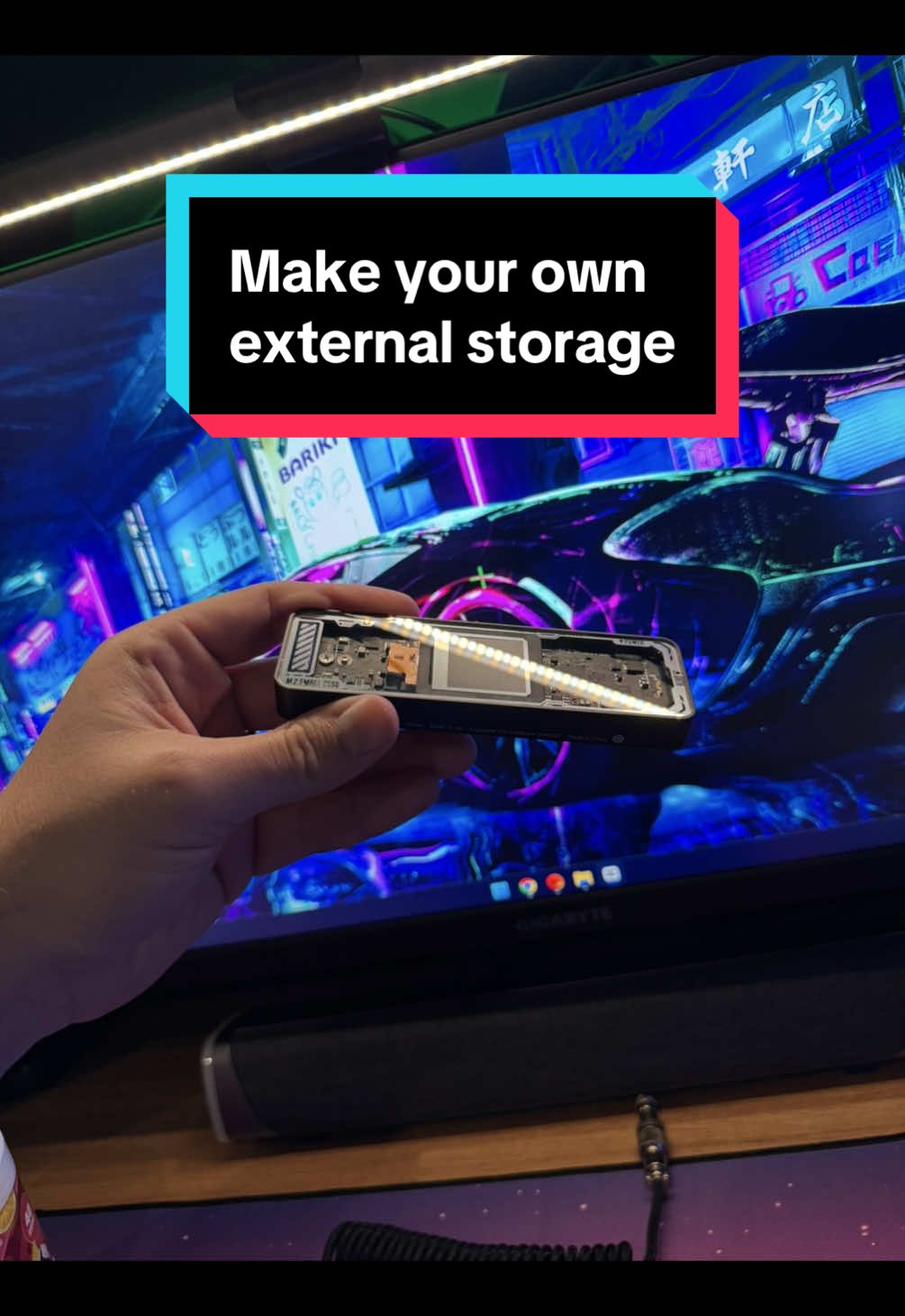 Upgrade your storage game! This enclosure is perfect for gamers, creators, or anyone who is tired of “disk full” drama. #fyp #Tech #gadgets #falldealsforyou #amazonfinds @DockcaseUS 