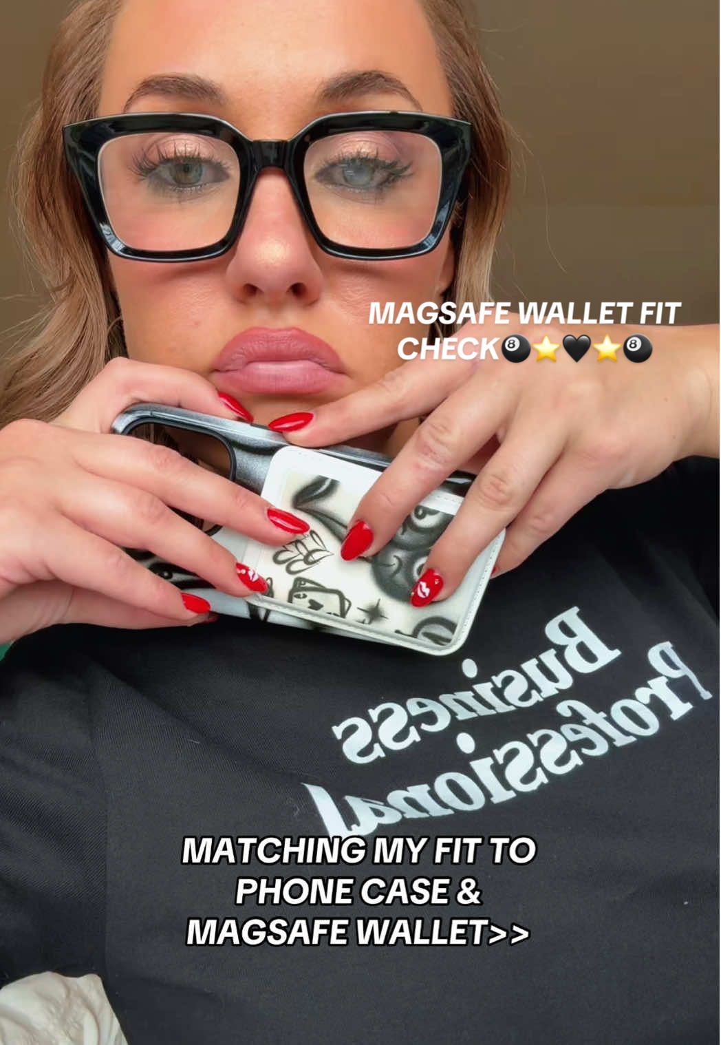 matching ur case & magsafe wallet to ur fit >>>>> 