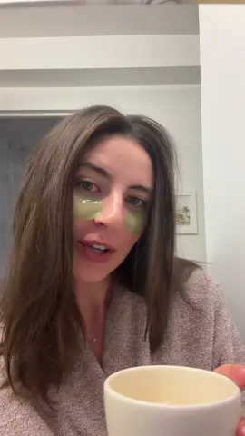 Good morning 🌞☀️💕 #grwm #morningroutine #skincare #accutane #beautyhacks @EltaMD Skin Care @Barefoot Dreams @rhode skin @Eucerin Deutschland 