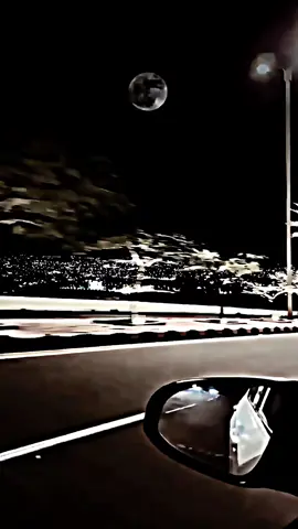 Hayat Böyle işte.... 🖋️ Kimi güler geçer, kimi içine atar… ama herkes bir şekilde yaşar bu hayatı. 🍂 ✨ Silinmeyen izler silinmeyen şarkılarla anlatılır... Sen de hissettiysen yoruma bir kalp bırak. ✍️🎶✨ #arabesk_esintisi #arabesk #kesvet #viralmüzik #muzlyra 