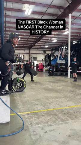 I was told it couldn’t be done… so I did it anyway🤞🏾🏁 #fyp #nascar #pitcrew #brehannadaniels #firstblackfemaletirechanger 