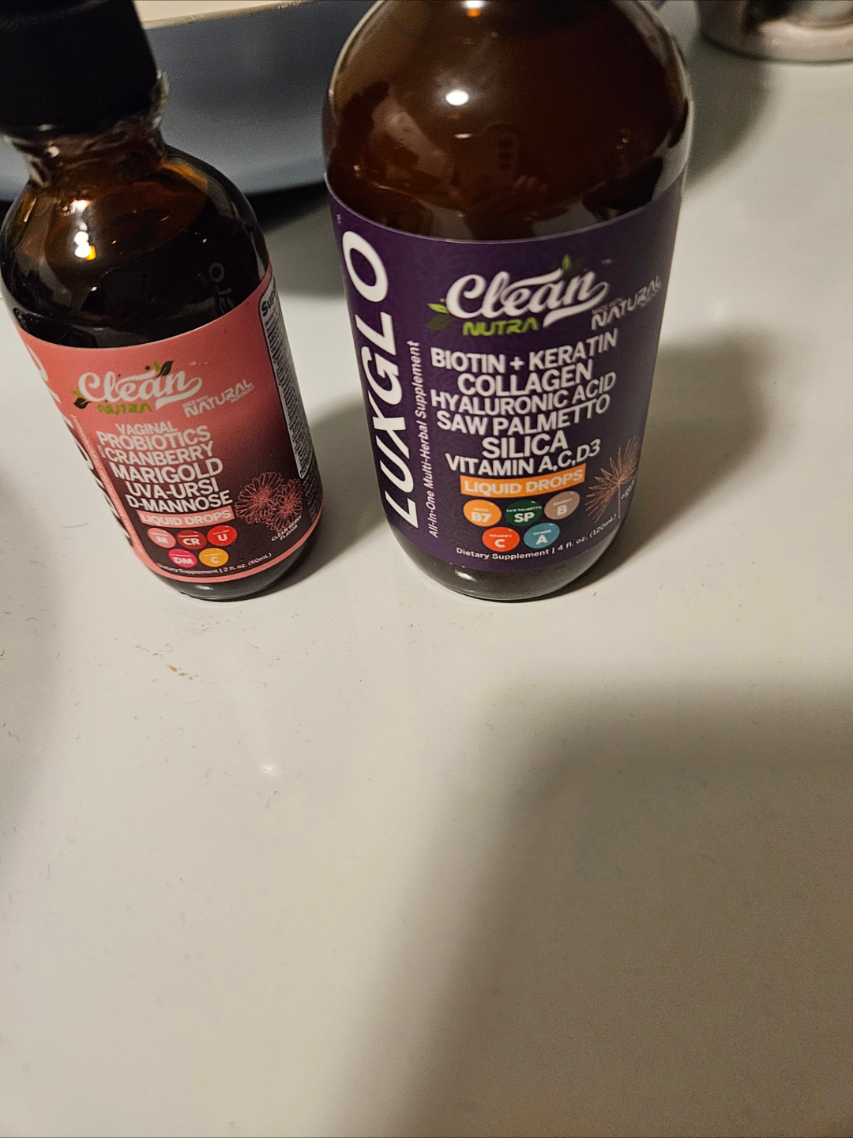 #skintok #SelfCare #CleanNutraTake a look at all the amazing stuff that's in these two bottles if your gut is healthy everything else starts to get healthy and all the things you need for skin in one bottle!