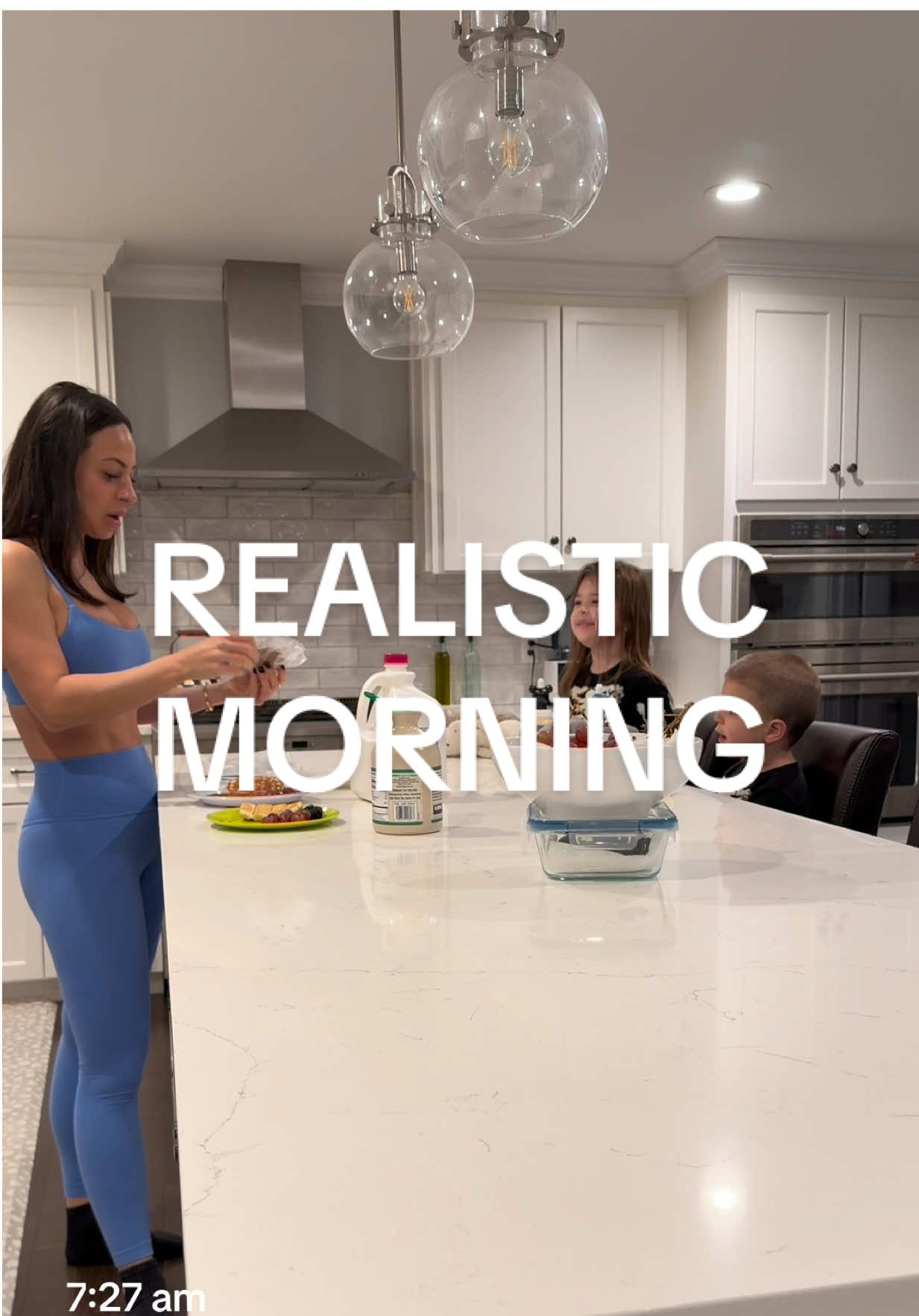 if school drop off mornings don’t leave me in a pool of sweat, I fear I am forgetting something 😮‍💨😂😅 #mom #sahm #morningroutine #realisticmomlife #Vlog 