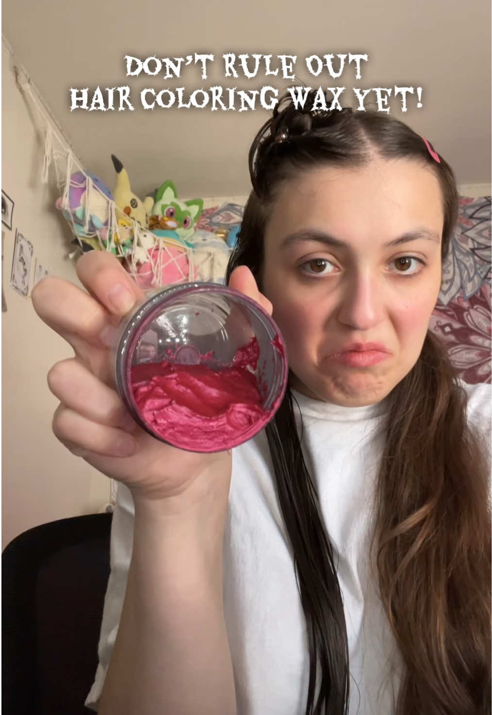 Replying to @hip.2319 Not bad at all! (Product: Mofajang) A solid 7.5/10👩‍🎤A bit of transfer on my clothes around the neckline which I think is expected/no different than colored hairspray. I also have long hairrr. No staining in my skin/hair. Comes out quick w water. My hair was lowkey softer after washing it out LOL😳 #haircoloringwax #haircoloring #hairspray #halloween #cosplay 