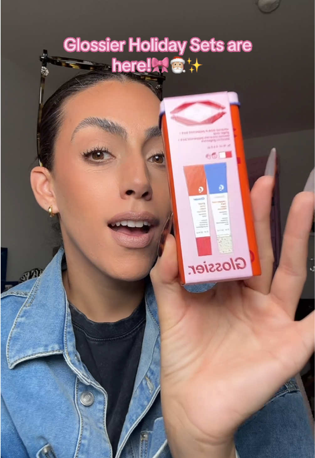 This is the perfect Christmas gift for teen girlies! You can’t go wrong with @Glossier #glossier #glossierbalmdotcom #balmdotcom #giftsforher #stockingstufferideas #christmasgiftideas #stockingstuffersforher #tiktokshopcreatorpicks #tiktokshopblackfriday #tiktokshopcybermonday 