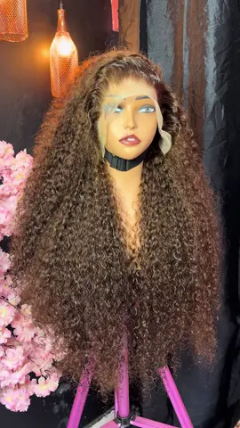 Pixie curly vietnamienne taille 30 #0749847527 #pourtoii #poseperruque #tiktokburkinafaso🇧🇫🇧🇫🇧🇫🇧🇫 @M.MAKE UP 