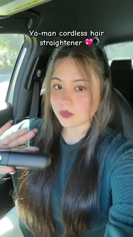 Mini cordless hair styler 🤩 #fyp #wirelesshairstraightener #yaman 