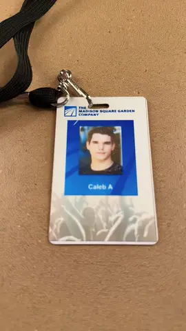 Corporate girlie in the front, 365 party girl in the back. Got my first f$&@ boy haircut and I’m feeling myself #haircut #mostpowerful #newdoo #actor 