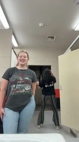 For the girls😘🙈